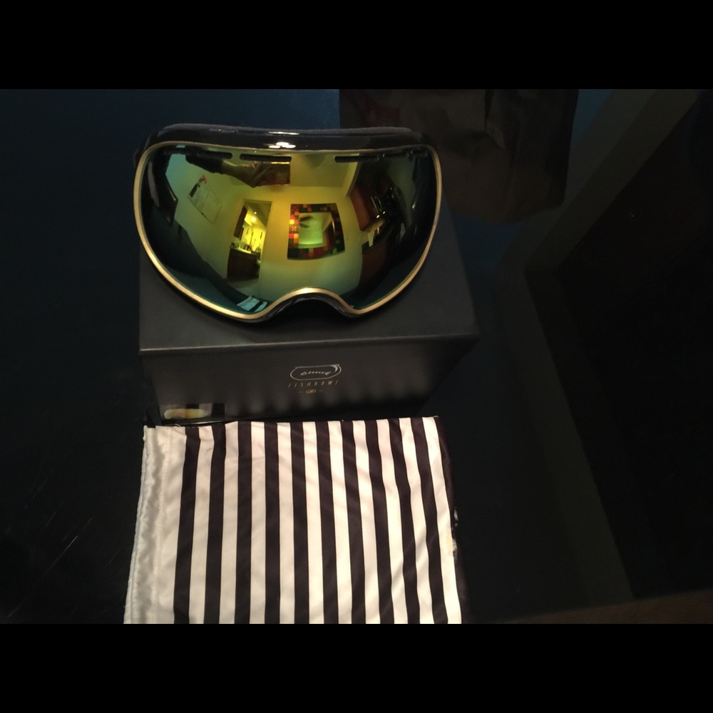 VonZipper Fishbowl lenses goggles